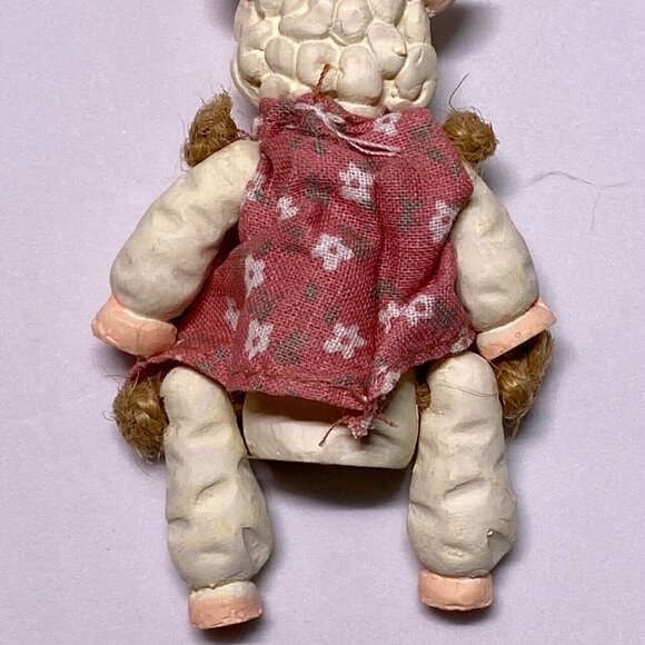 Russ & Co. 13900 Country Kin Sculptstone Jointed Lamb Figurine Shelf Sitter VTG - Picture 8 of 10